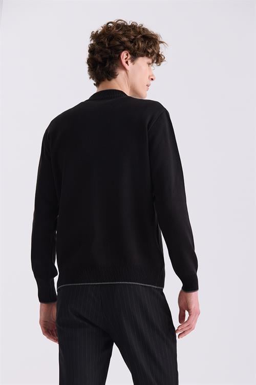 Siyah Classic Fit Düz Fermuarlı Dik Yaka Triko Hırka