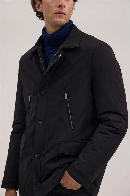Siyah Rahat Kalıp - Comfort Fit Mont Berberi Yaka