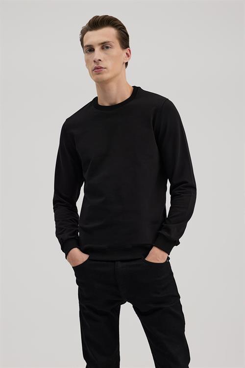 Siyah Slim Fit Bisiklet Yaka Basic Sweatshirt