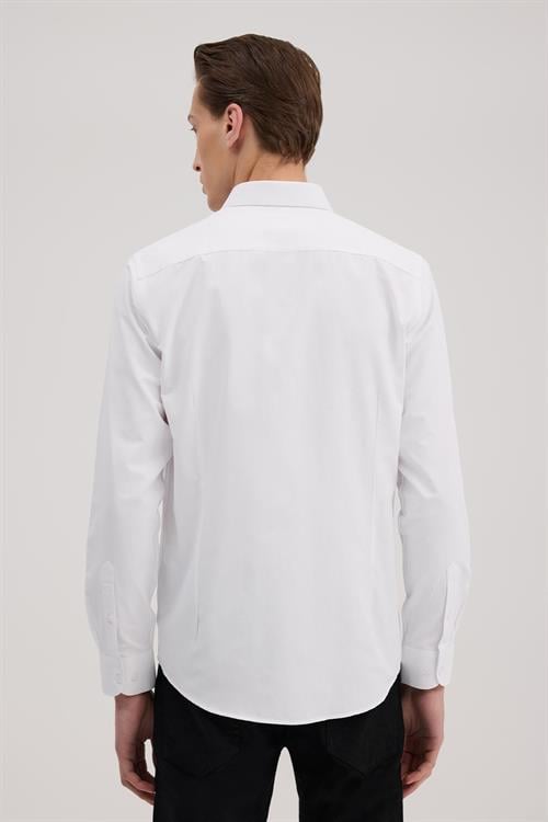 Beyaz Rahat Kalıp - Comfort Fit Gömlek Klasik Yaka
