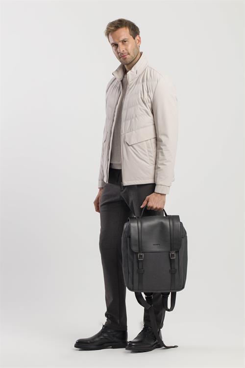 Taş Comfort Fit Dik Yaka Spor Mont