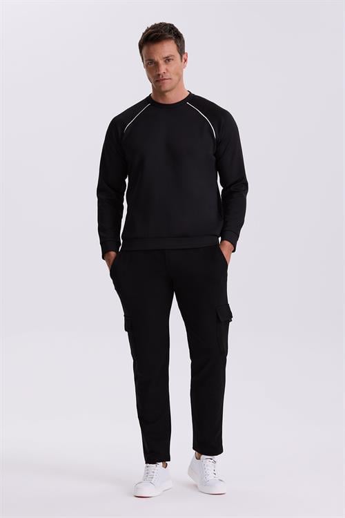 Siyah Slim Fit Pamuk Karışımlı Bisiklet Yaka Sweatshirt