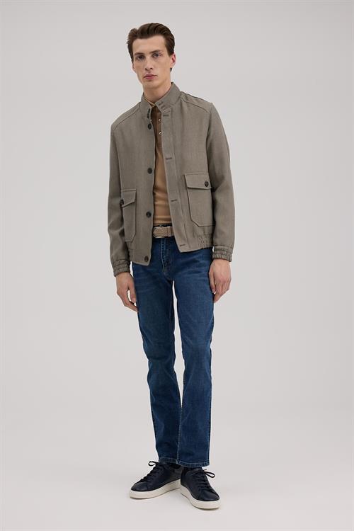 Bej Slim Fit Mono Yaka Cepli Ceket Görünümlü Mont