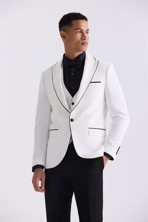 Beyaz Slim Fit Sivri Yaka Yelekli Smokin Takım Elbise