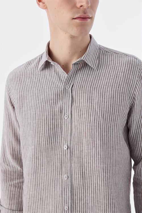 Kahve Rahat Kalıp - Comfort Fit Gömlek Klasik Yaka