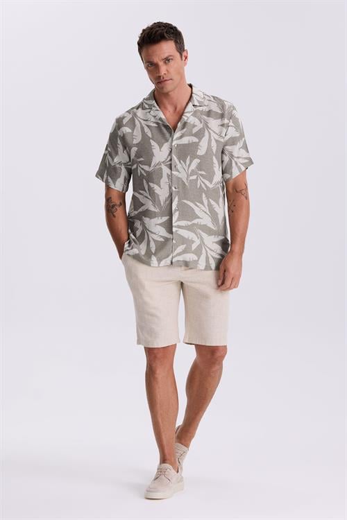 Vizon Klasik Fit Apaş Yaka Desenli Rahat Kalıp Keten Karışımlı Kısa Kollu Gömlek 