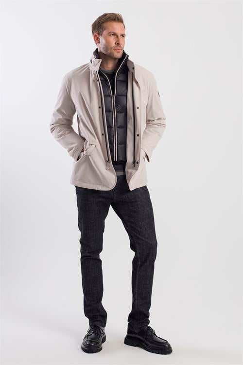 Taş Comfort Fit Gizli Kapüşonlu Mont