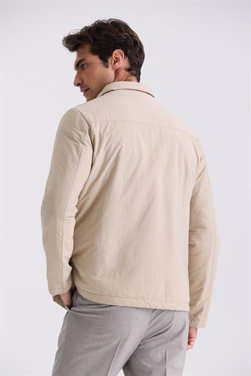 Bej Comfort Fit Gömlek Yaka Mevsimlik Mont