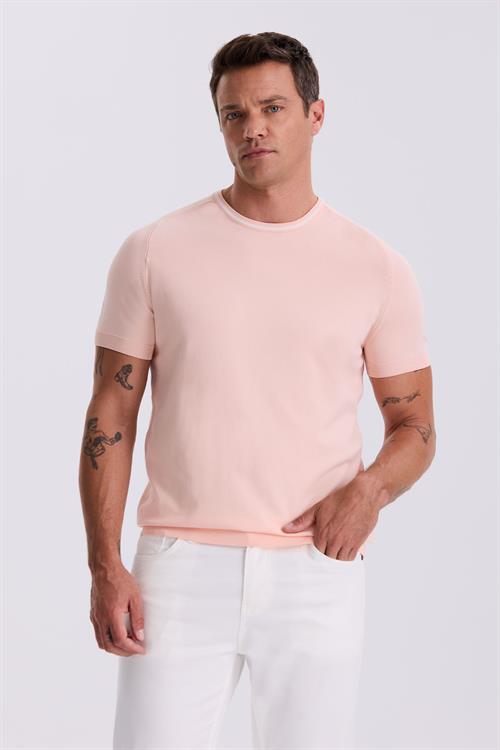 Pembe Slim Fit Triko Bisiklet Yaka T-Shirt