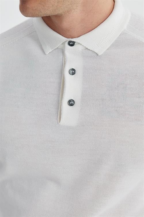 Ekru Slim Fit Yünlü Desenli Polo Yaka Triko