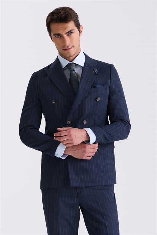 Lacivert Slim Fit Sivri Yaka Çizgili Kruvaze Takım Elbise