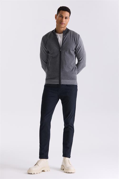 Gri Slim Fit Fermuarlı Triko Hırka