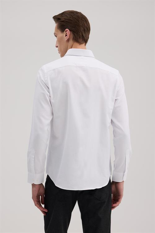 Beyaz Rahat Kalıp - Comfort Fit Gömlek Klasik Yaka