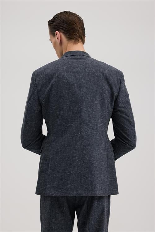 Lacivert Dar Kalıp - Slim Fit Takım Elbise Sivri Yaka