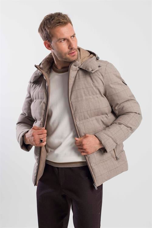 Bej Comfort Fit Ekose Kareli Kapüşonlu Mont