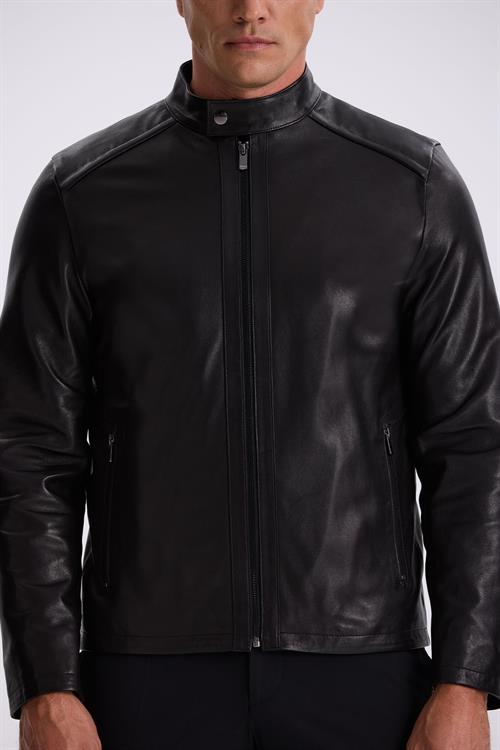 Siyah Comfort Fit Dik Yaka %100 Deri Mont 
