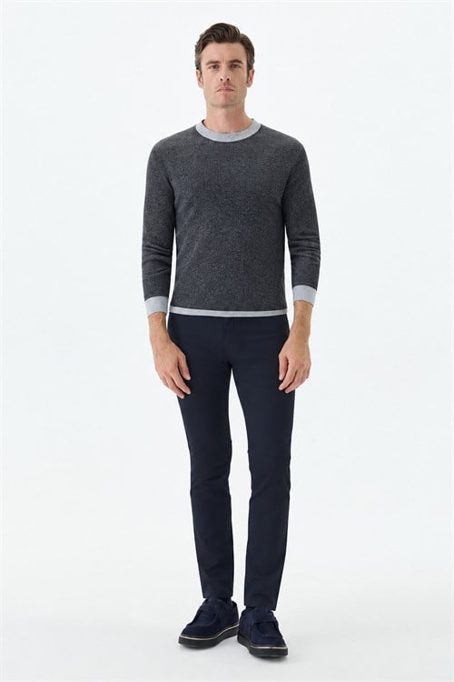 Siyah Comfort Fit Desenli Bisiklet Yaka Triko