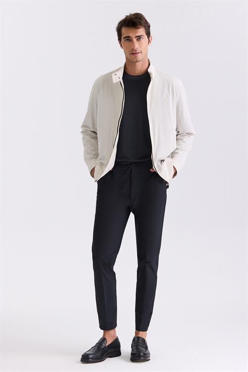 Taş Comfort Fit Dik Yaka Önü Fermuarlı Mevsimlik Mont