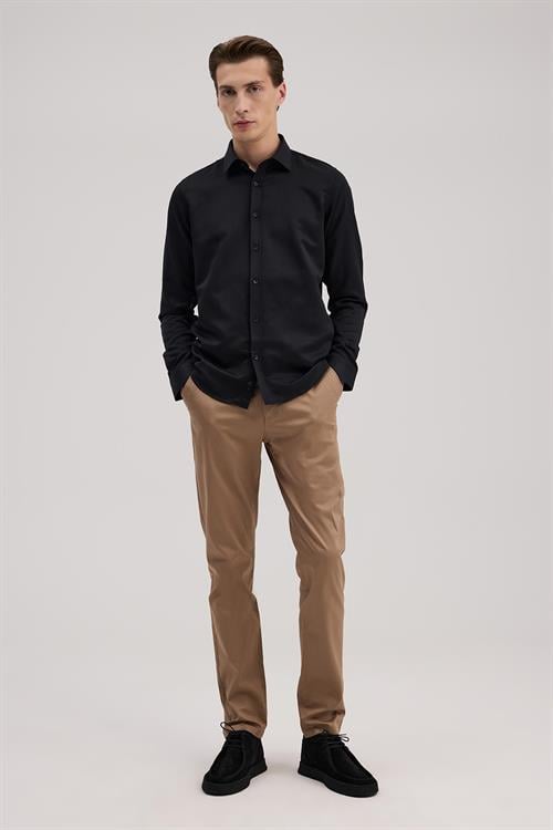 Siyah Rahat Kalıp - Comfort Fit Gömlek İtalyan YAKA