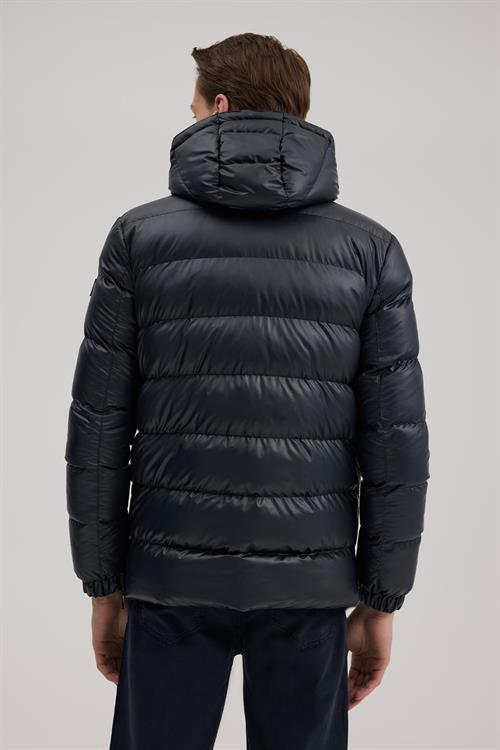 Lacivert Regular Fit Kapüşonlu Şişme Kışlık Mont
