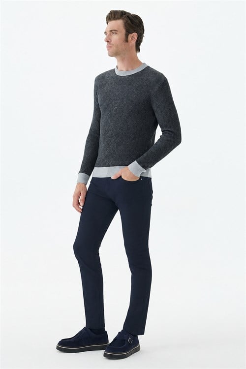 Siyah Comfort Fit Desenli Bisiklet Yaka Triko