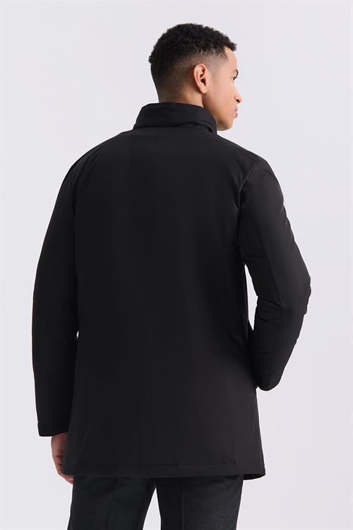 Siyah Regular Fit Gömlek Yaka Düğmeli Mont