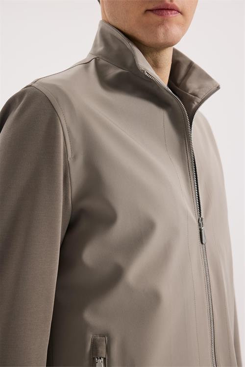 Bej Rahat Kalıp - Comfort Fit Mont Hakim Yaka