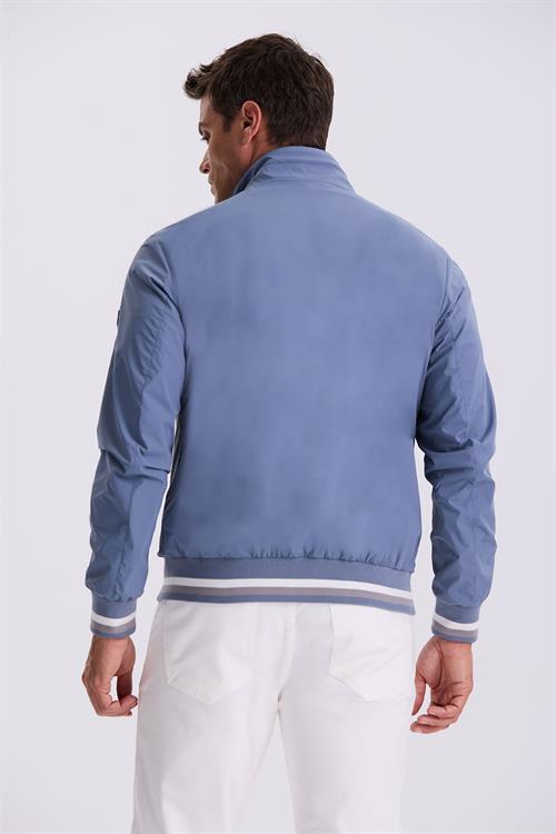 Mavi Comfort Fit Dik Yaka Rahat Kesim Mevsimlik Mont 