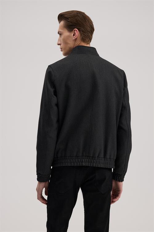 Antrasit Slim Fit Mono Yaka Cepli Ceket Görünümlü Mont