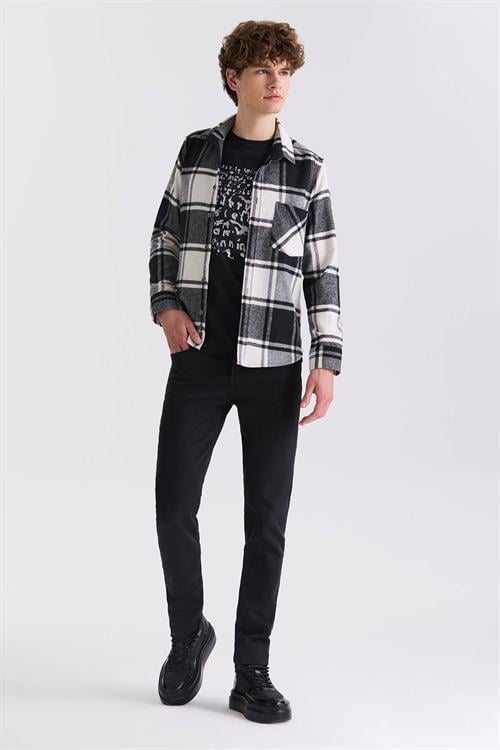 Siyah Slim Fit Ekose Desenli Pamuklu Cepli Oduncu Gömlek
