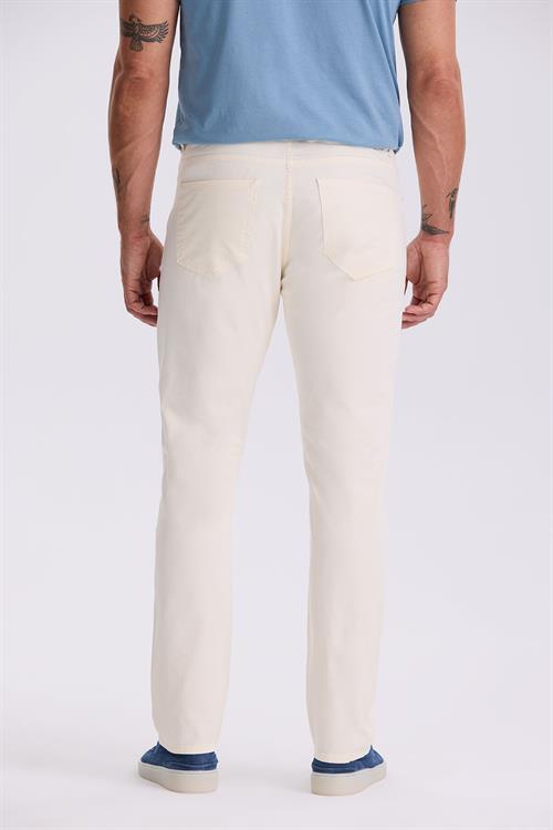 Ekru Comfort Fit Pamuklu Rahat Kesim 5 cep Pantolon