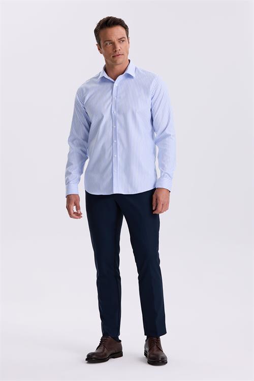 Mavi Beyaz Comfort Fit Ütü Gerektirmeyen %100 Pamuk Çizgili Non İron Gömlek