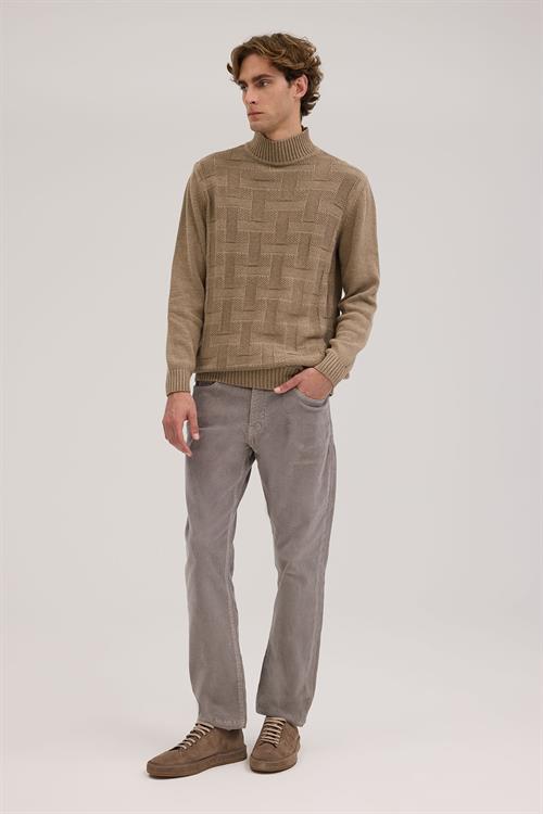 Dar Kalıp - Slim Fit Triko Yarım Balıkçı Yaka