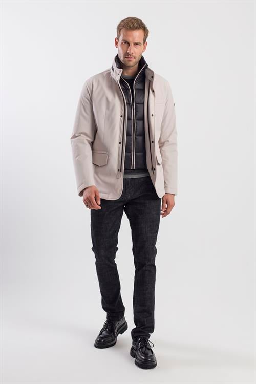 Taş Comfort Fit Gizli Kapüşonlu Mont