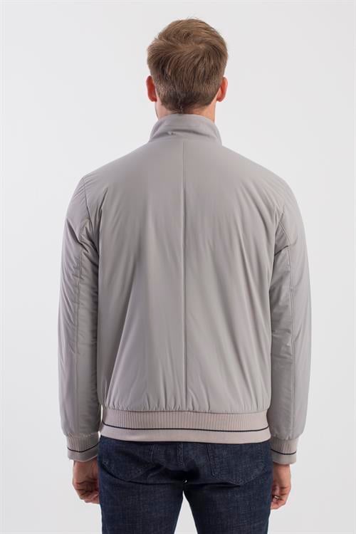 Taş Comfort Fit Dik Yaka Mont