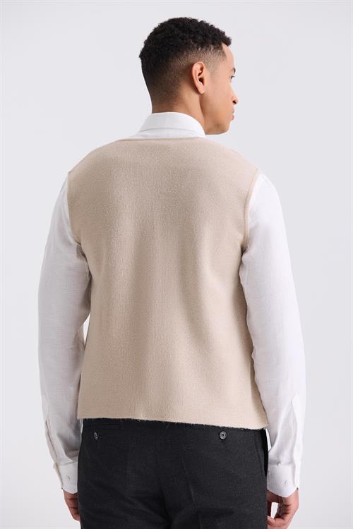 Bej Slim Fit Düğmeli Triko Yelek