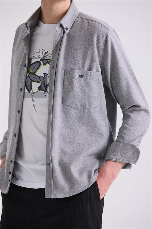 Gri Slim Fit Düğmeli Yaka Pamklu Cepli Gömlek