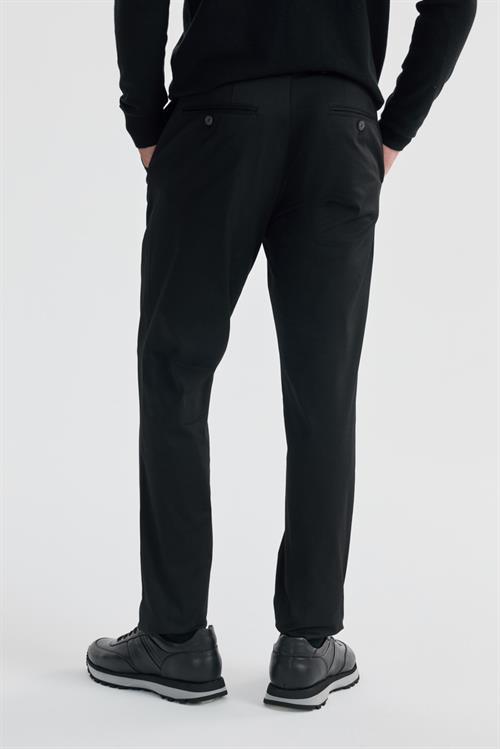 Rahat Kalıp - Comfort Fit Serili Pantolon Spor-Jakamen  Yan Cep  Serili