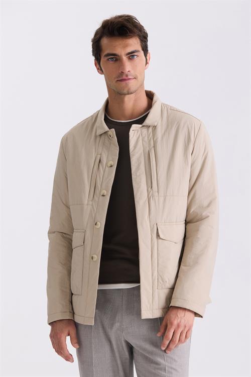 Bej Comfort Fit Gömlek Yaka Mevsimlik Mont