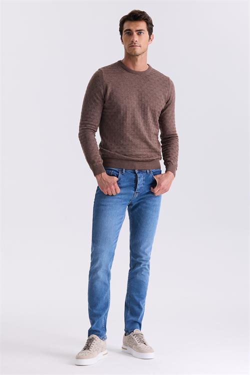 Kahve Slim Fit Bisiklet Yaka Desenli Triko Kazak