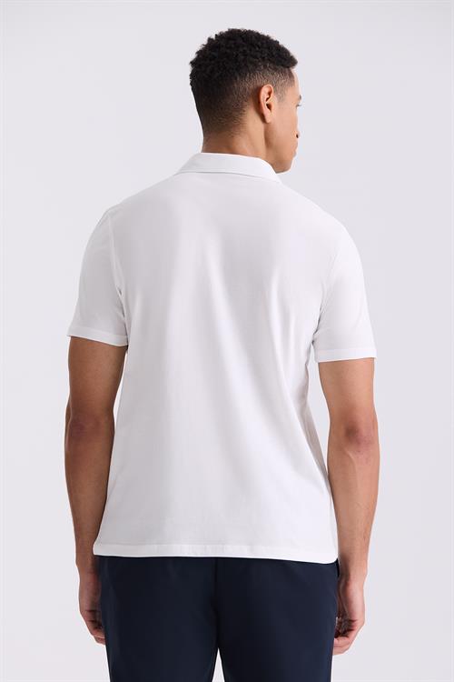Beyaz Slim Fit Fermuarlı Polo Yaka T-Shirt