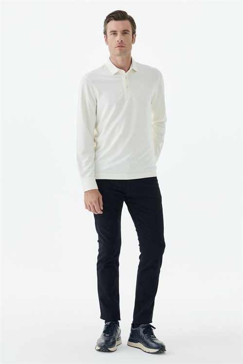 Beyaz Slim Fit Fermuarlı Polo Yaka Sweatshirt