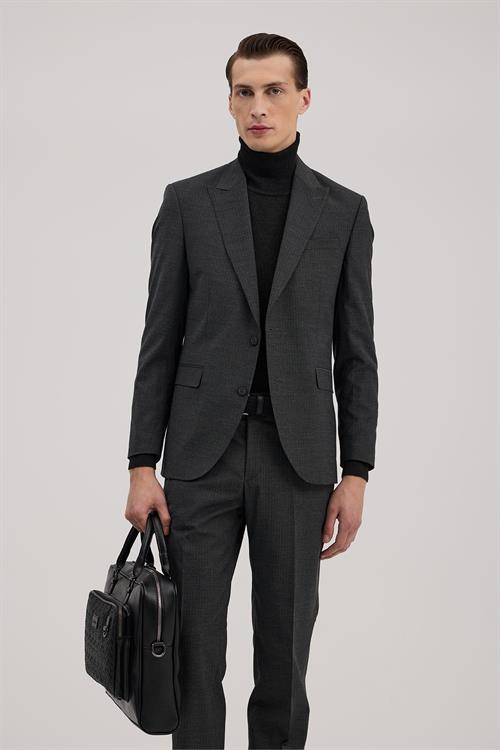Antrasit Slim Fit Kırlangıç Yaka Çizgili Takım Elbise