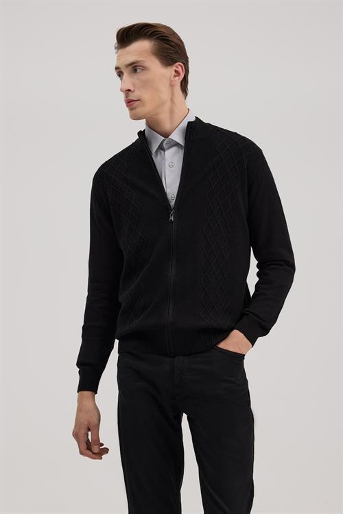 Siyah Regular Fit Desenli Fermuarlı Triko Hırka