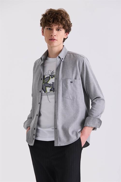 Gri Slim Fit Düğmeli Yaka Pamklu Cepli Gömlek