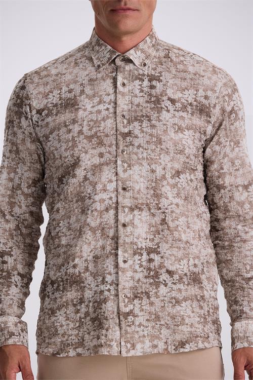 Kahve Desenli Düğmeli Yaka Comfort Fit Gömlek