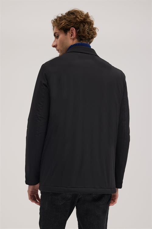 Siyah Rahat Kalıp - Comfort Fit Mont Berberi Yaka