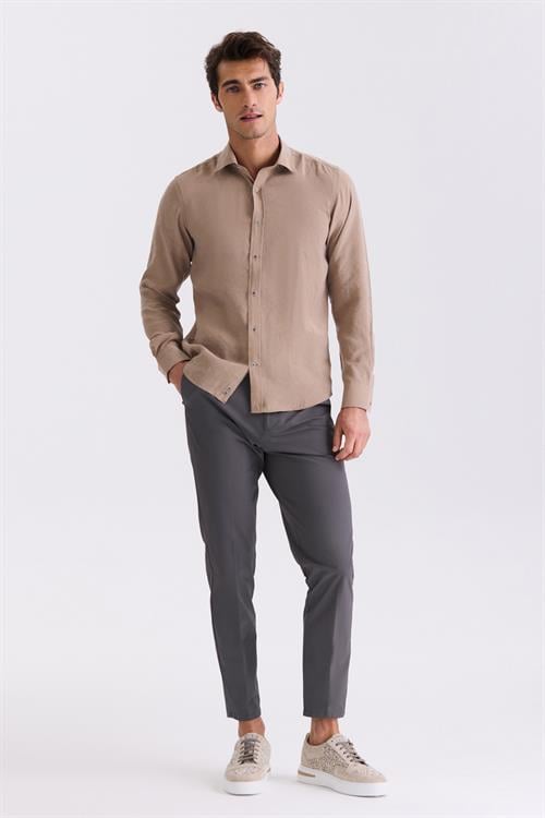 Kahve Comfort Fit Düğmeli Yaka Gömlek