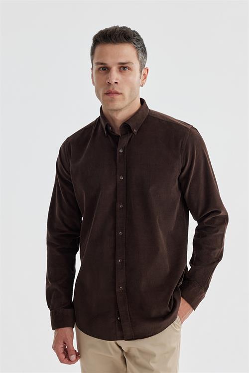 Kahve Comfort Fit Düğmeli Yaka %100 Pamuklu Kadife Gömlek