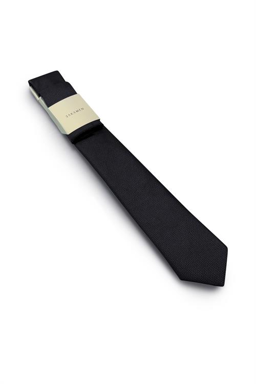 Siyah Armürlü Kravat Mendil Set